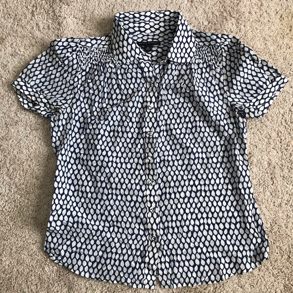 Button down banana republic top